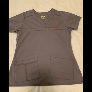 WonderFlex Patience Curved Notch Neck Scrub Top